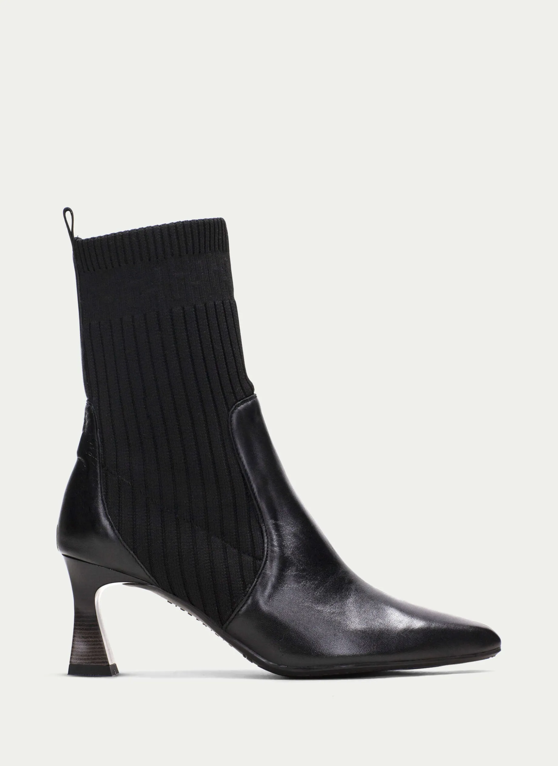 Botins Dalia Preto