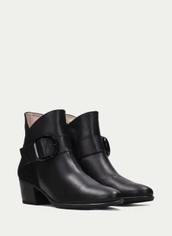Botins Madeira Preto